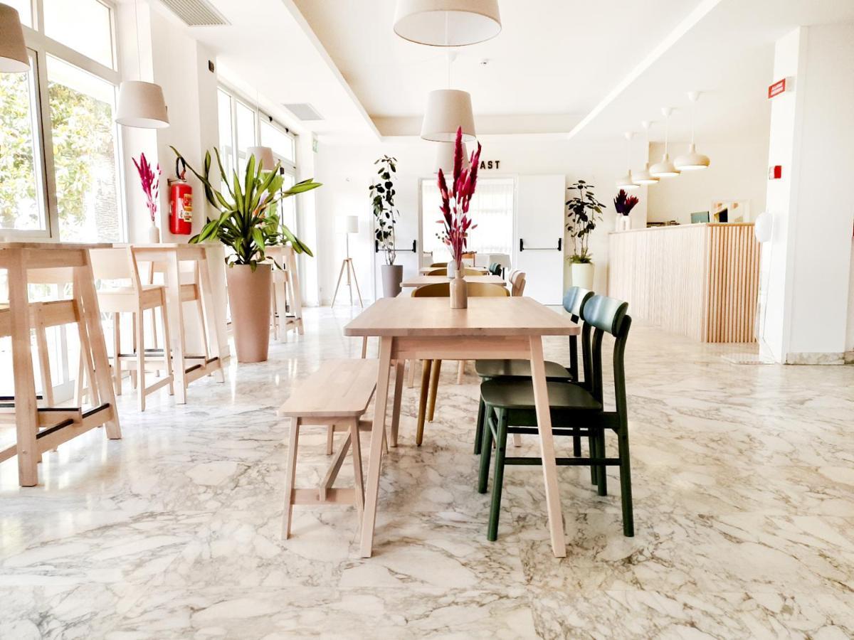 Hotel Blumen سان بنيديتّو ديل ترونتو المظهر الخارجي الصورة