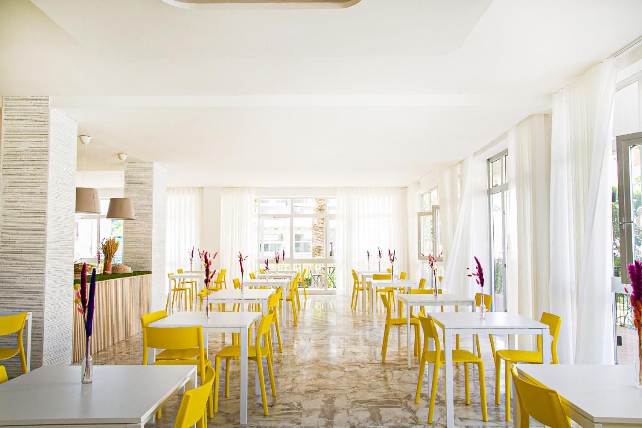 Hotel Blumen سان بنيديتّو ديل ترونتو المظهر الخارجي الصورة