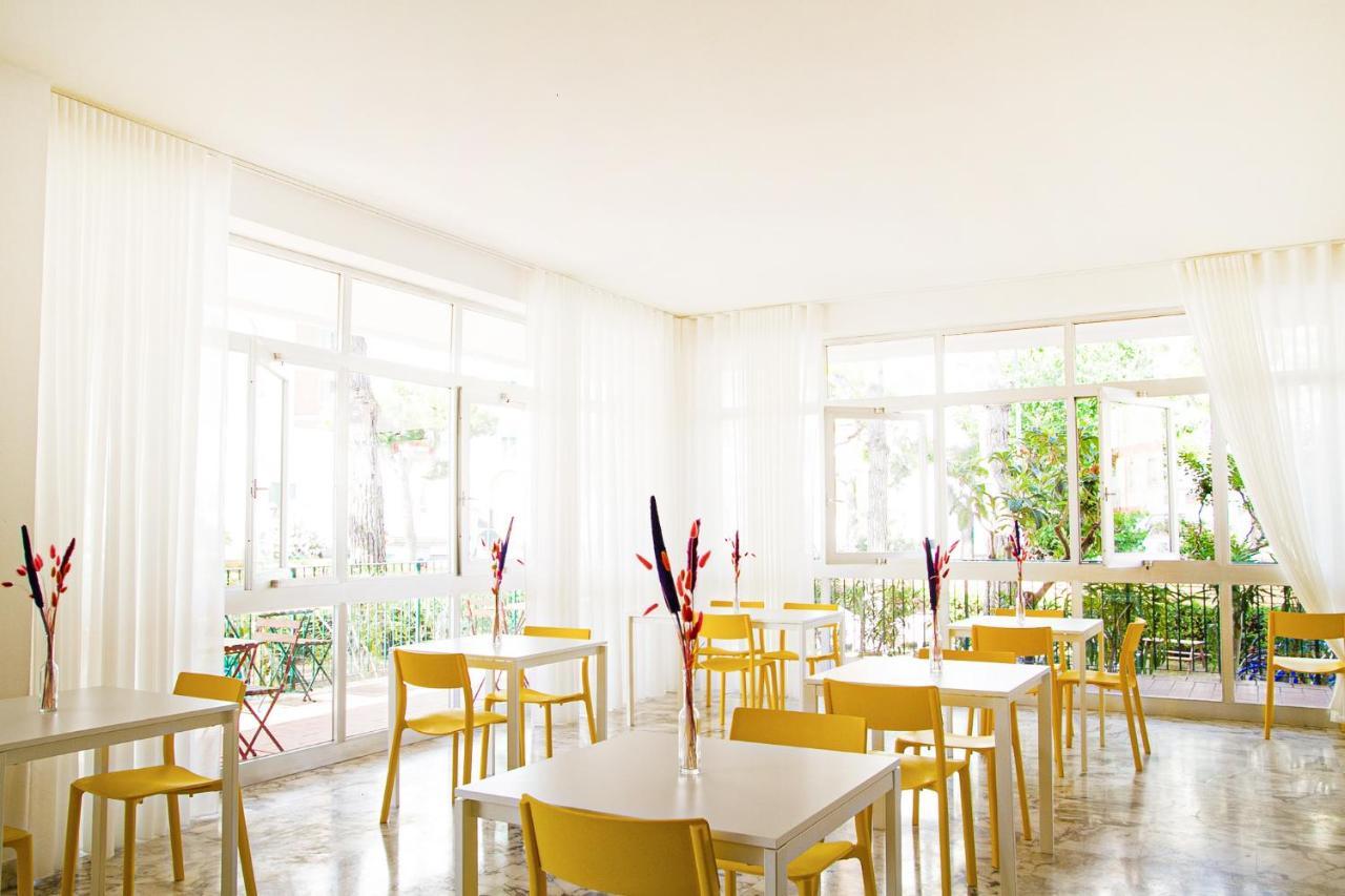 Hotel Blumen سان بنيديتّو ديل ترونتو المظهر الخارجي الصورة