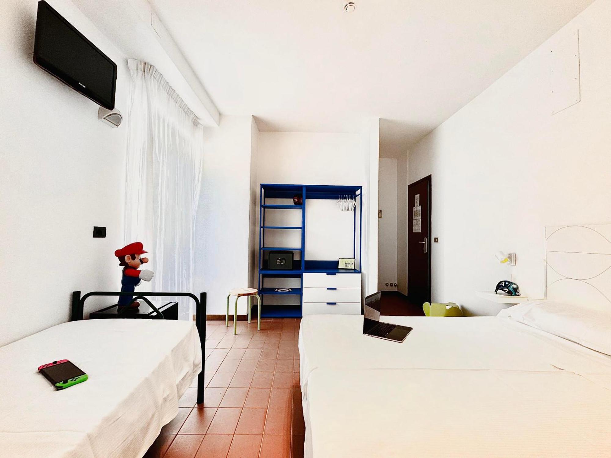 Hotel Blumen سان بنيديتّو ديل ترونتو المظهر الخارجي الصورة