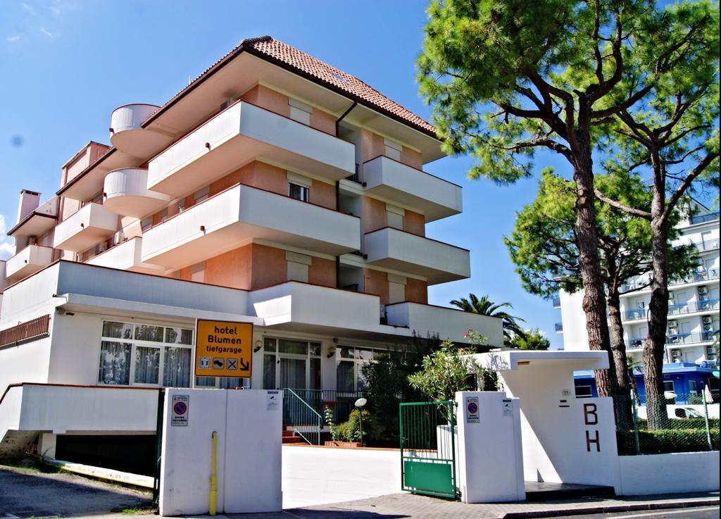Hotel Blumen سان بنيديتّو ديل ترونتو المظهر الخارجي الصورة