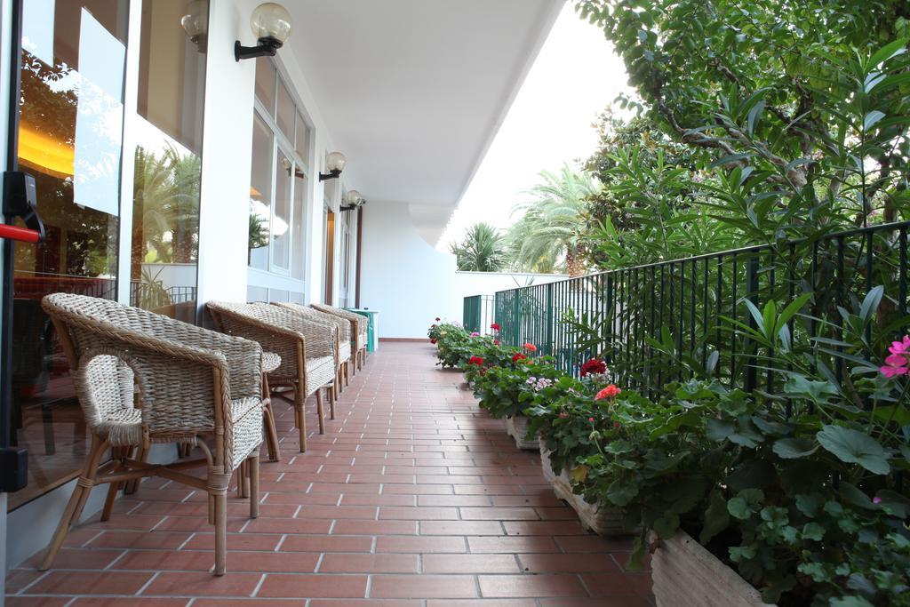 Hotel Blumen سان بنيديتّو ديل ترونتو المظهر الخارجي الصورة