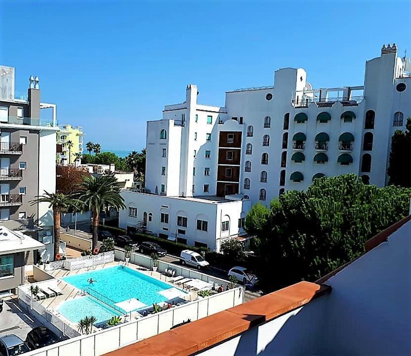 Hotel Blumen سان بنيديتّو ديل ترونتو المظهر الخارجي الصورة
